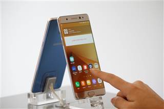 Image: A Samsung Galaxy Note 7 smartphone