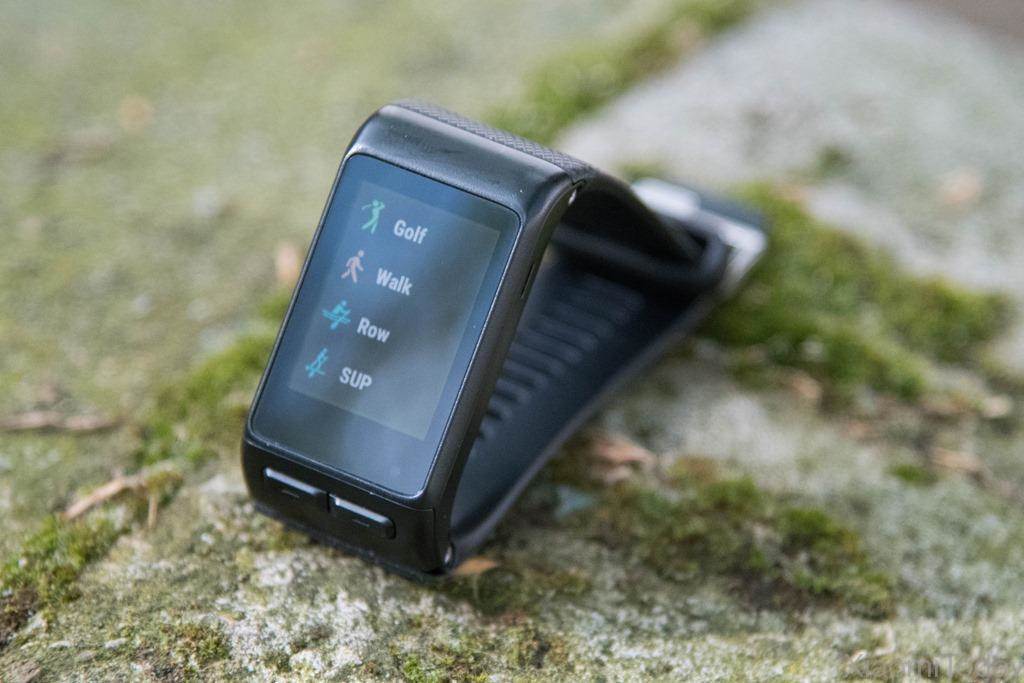 Garmin Vivoactive HR Smartwatch Design