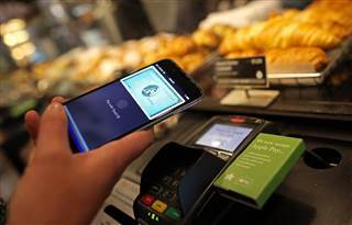 Image: Apple Pay launches in the U.K.