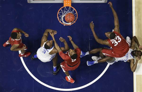 Image: Daryl Macon, Edrice Adebayo, Arlando Cook, Moses Kingsley, Dominique Hawkins