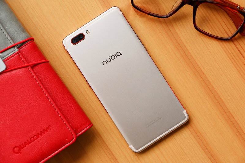 Nubia M2