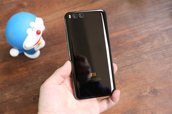 xiaomi mi 6 design