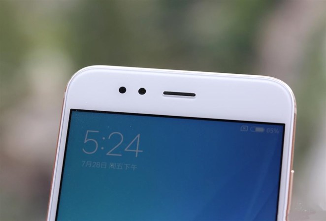 Xiaomi Mi 5X top front