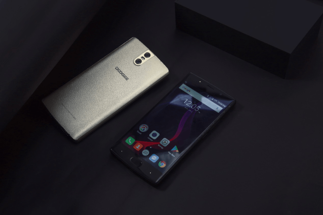 Doogee BL7000