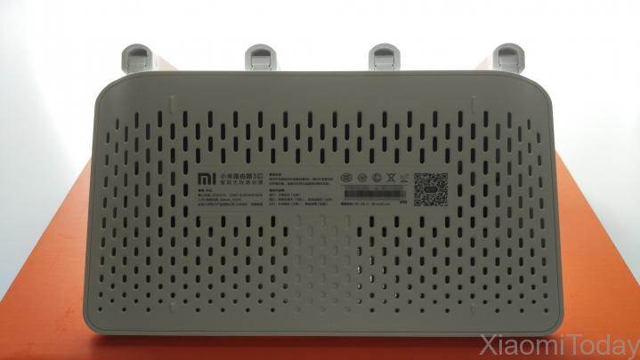 Xiaomi Mi Wi-Fi Router 3C Cooling Vents