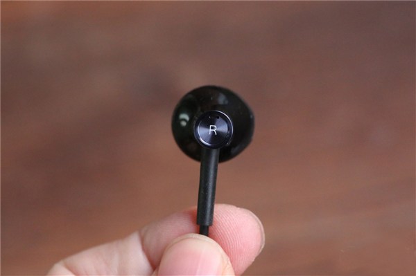 Xiaomi Half-In-Ear Earphones