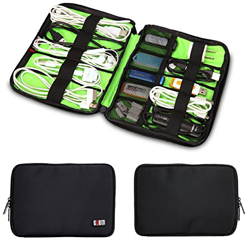 Apple Ipod Accessory Kit – Travel Organizer Bag Universal /Grooming ...