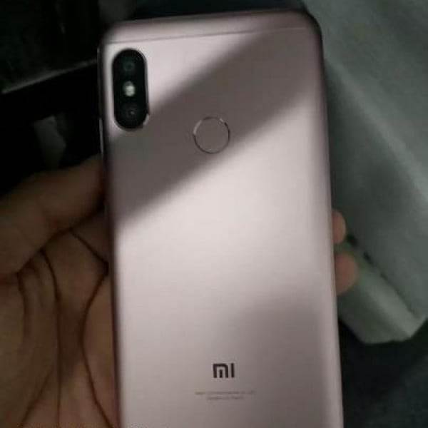 Xiaomi Redmi 6 Pro and Mi Tablet 4