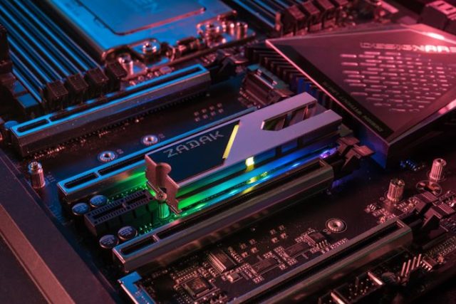 ZADAK Announces First PCIe SSD: The Spark RGB M.2, NVMe Up...