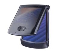 Motorola discovered a brand new place to cover the Moto Razr 5G’s