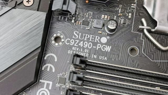 Supermicro C9Z490-PGW Motherboard Review: Comet Lake with 32...