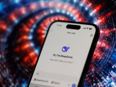 DeepSeek uncovered inner database containing chat histories