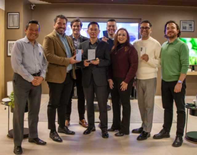 Samsung Wins Three Major Honors at Xataka Mexico Awards 2025