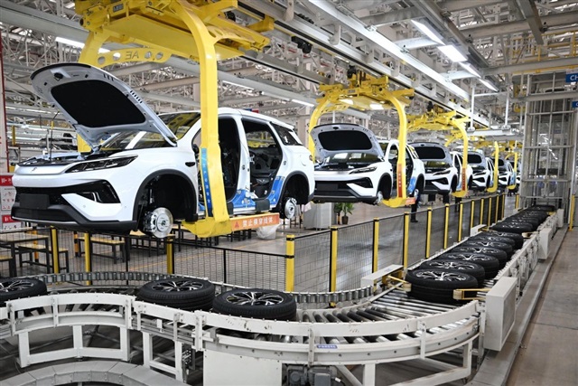 Chinas-auto-sector-faces-major-reshuffling-as-subsidies.jpg China's auto sector faces major reshuffling as subsidies...