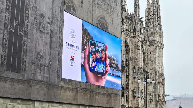 Samsung’s “Open Always Wins” Campaign Comes to Life in Milan
