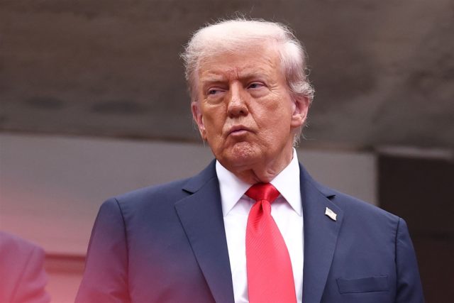 Tech sector braces for Trump's 10% tariff reset