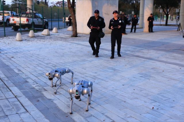 ‘Robot-Dogs’-to-Lead-First-Response-During-2026-World-Cup.jpg Guadalupe police officers in Mexico operate Unitree Go2 robot dogs for 2026 World Cup security.
