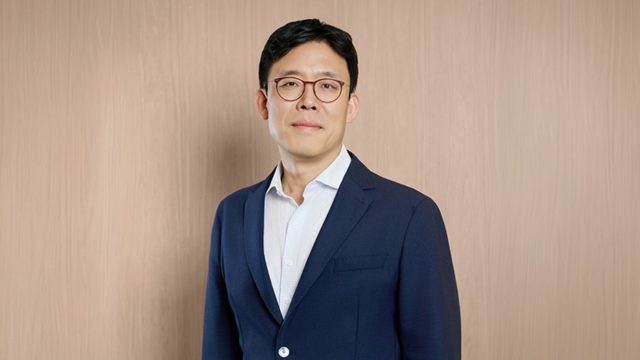 The First Step Toward the Next Mobile AI Interface –